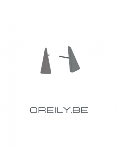 Oreily.be Triangle Earrings