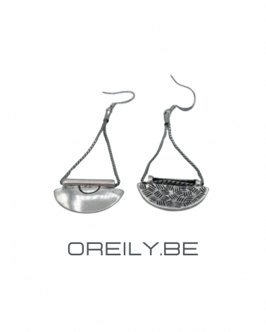 Oreily.be Half Moon Earrings