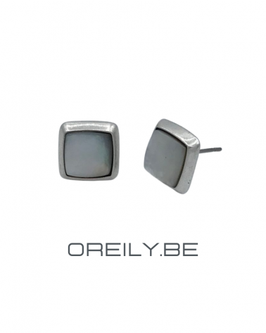 Oreily.be Square Seashell Earrings