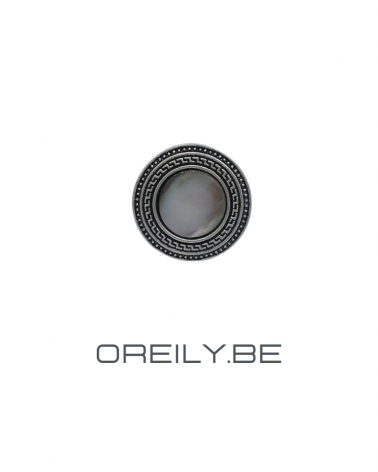 Oreily.be Medium Round Seashell Ring