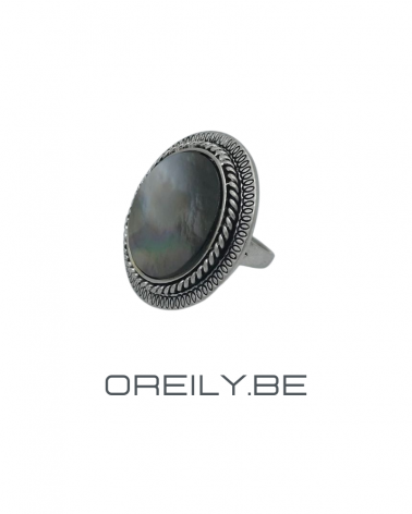 Oreily.be Large Round Seashell Ring