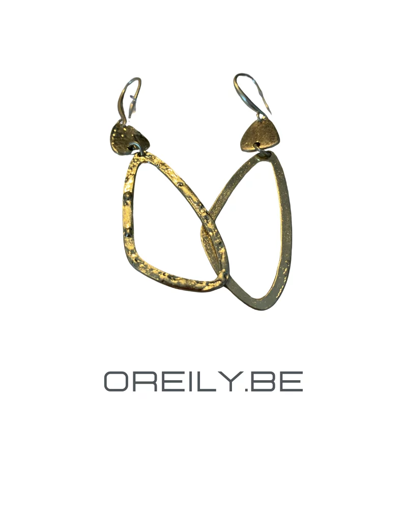 Oreily.be Golden Clasp