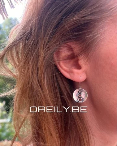 Oreily.be Orb Earrings