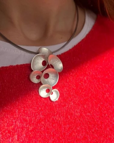 Oreily.be Silver Cascade