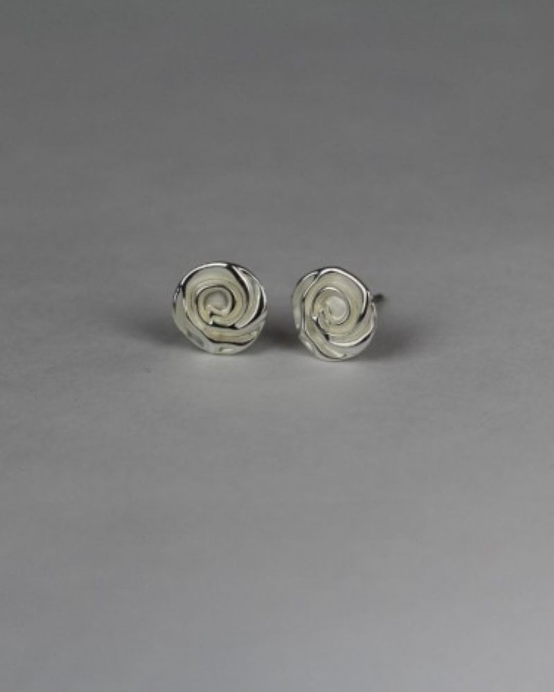Small Roses Earrings